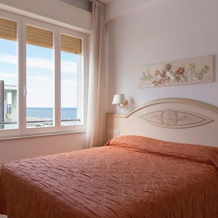 Hotel Mocambo 米兰马瑞提那 外观 照片